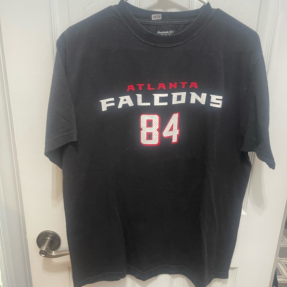 Atlanta Falcons number 84 black T-shirt medium